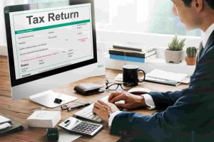 ITR Mistakes? Trouble Ahead: Wrong Deductions & Exemptions