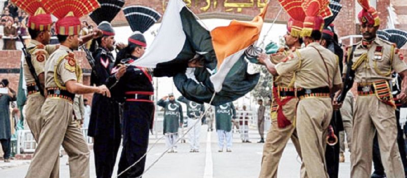 “India and Pakistan Exchange Nuclear Details and Civilian Prisoner Lists on New Year’s Day”