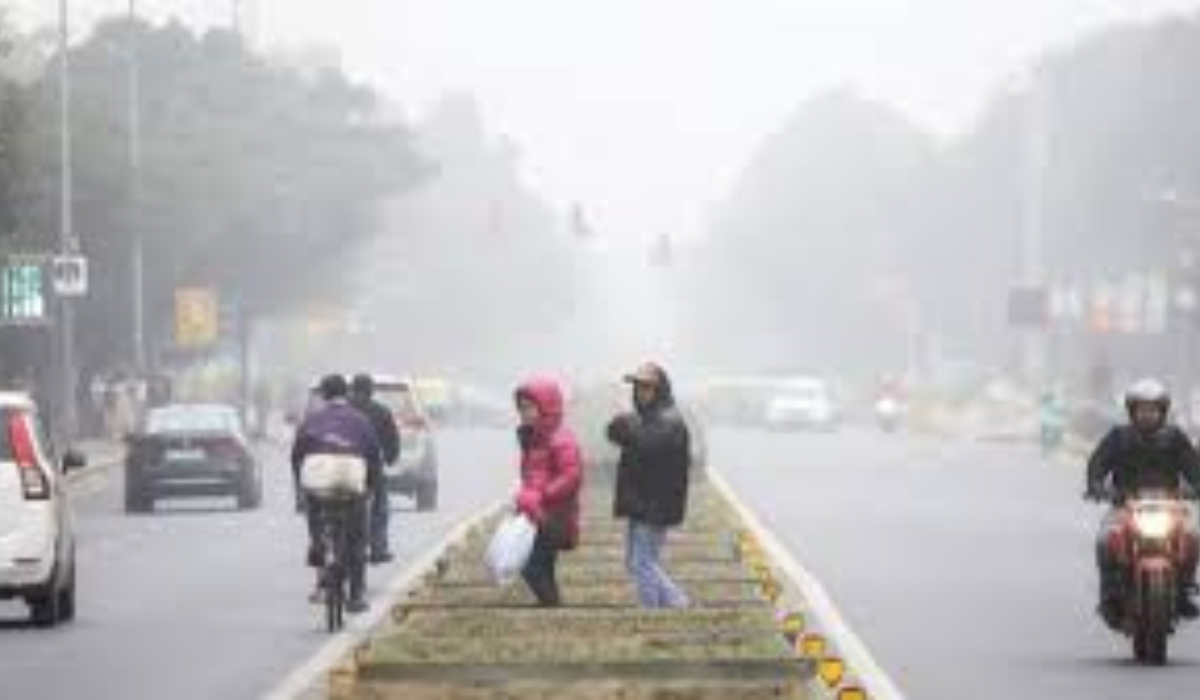 IMD Issues Fog Advisory: Travel Disruptions Likely in UP, Haryana, Madhya Pradesh, and Punjab